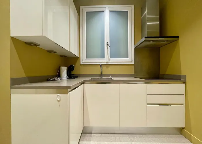 Apartamento Tour Eiffel Montaigne *