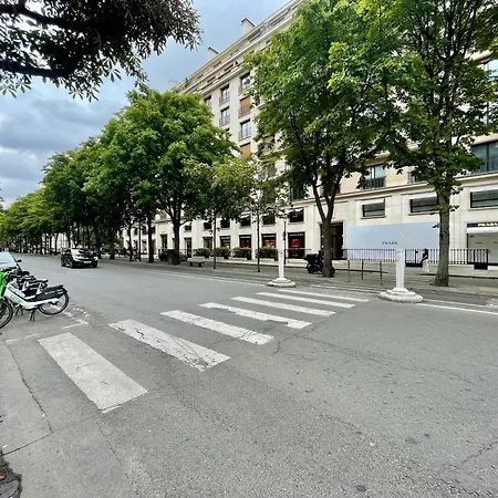 Tour Eiffel Montaigne Apartamento Paris